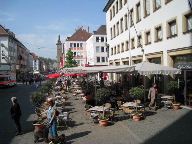 Beginn er Mittagsmeditation 2009 im Dom 003_internet.jpg